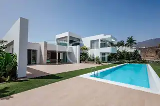 villa-arizona-pool-side1