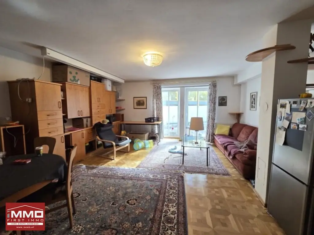 RUHELAGE IM ORTSKERN VON NEULENGBACH MIT TERRASSE