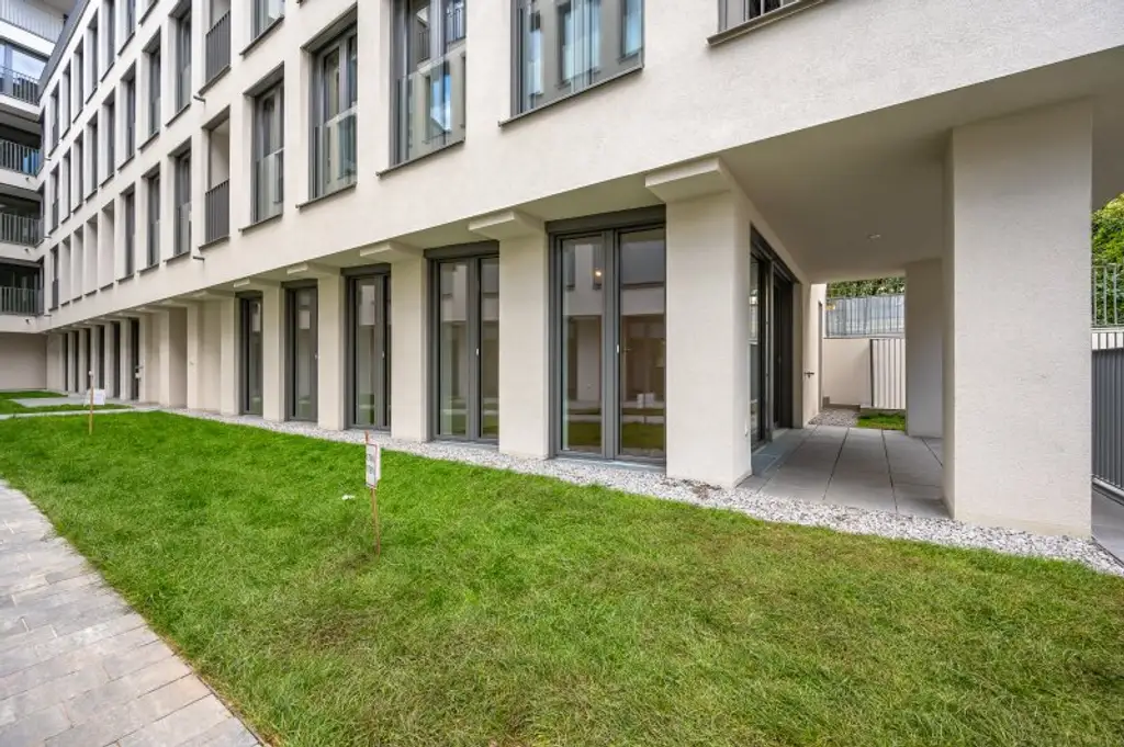 ++MOLLARD 50++ Stilvolle 3-Zimmer-Wohnung mitten im Herzen der Stadt (2/1)