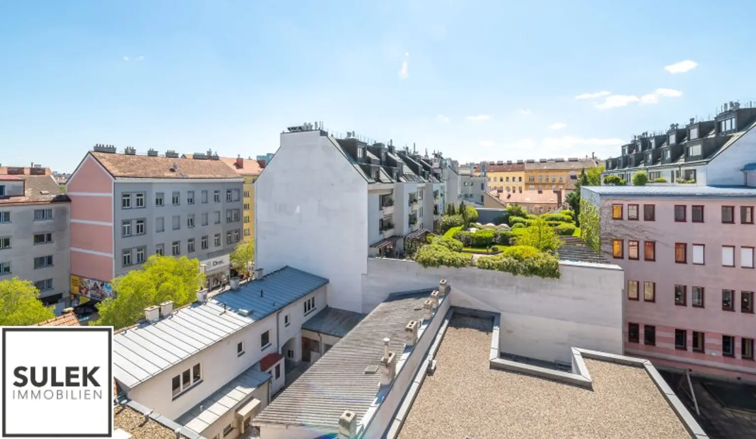 Großzügige, sonnige DG-Neubauwohnung mit hofseitiger Terrasse nahe Einkaufsstraße & U6 - ab 1.12.25!