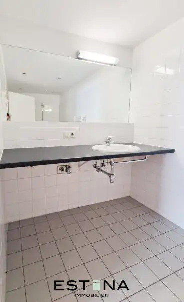 Familienwohnung mit Balkon - Nahe U4 Pilgramgasse