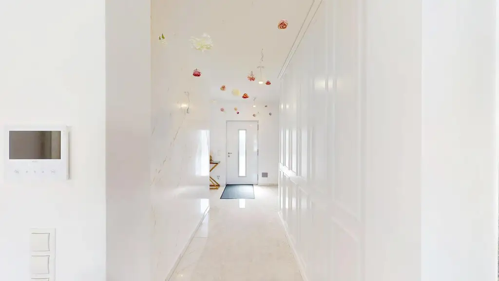 REPRÄSENTATIVE TRAUMVILLA IN BESTLAGE VON HIMBERG NÄHE WIEN & U1