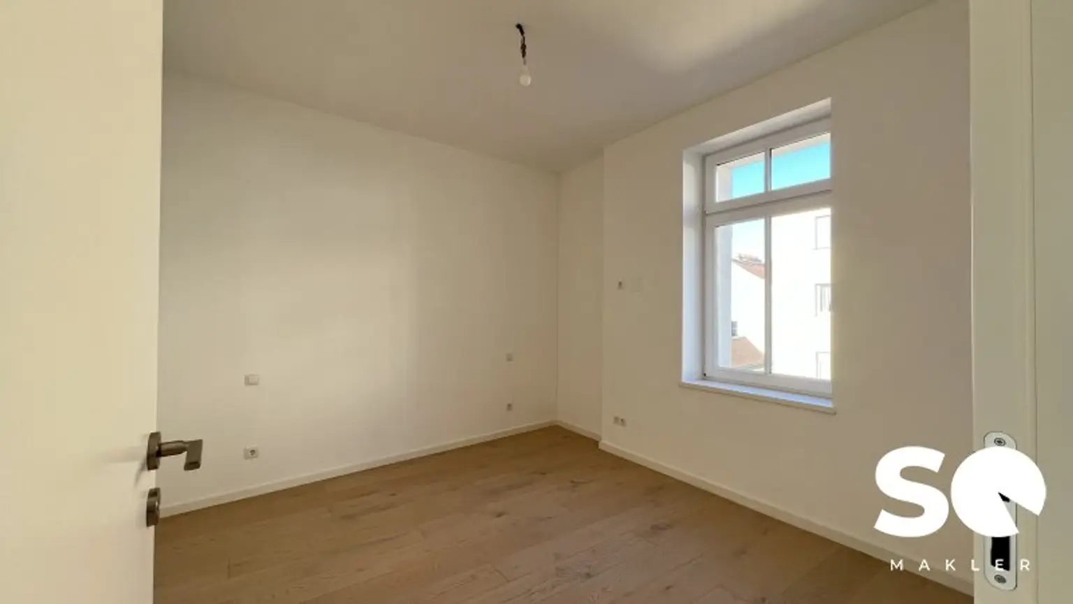 #SQ - CHARMANTE GARCONNIERE - Mitten im 16ten - Top 32