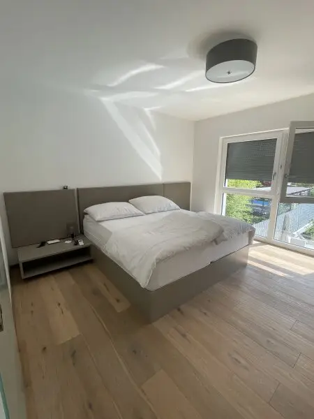 Modern Living in Enzersfeld – stilvolles Einfamilienhaus mit Garten & Pool
