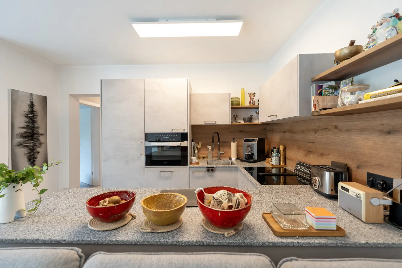 ENTWURF ** Barrierefreie, 3 Zimmerwohnung mit Grünblick, Loggia und Garagenplatz ** ENTWURF