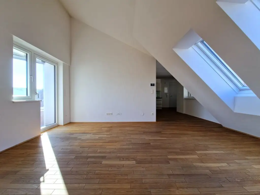 Willkommen auf der Sonnenseite! Ihre neue Wohlfühloase mit sonniger Dachterrasse und wunderbarer Aussicht im Herzen der Josefstadt
