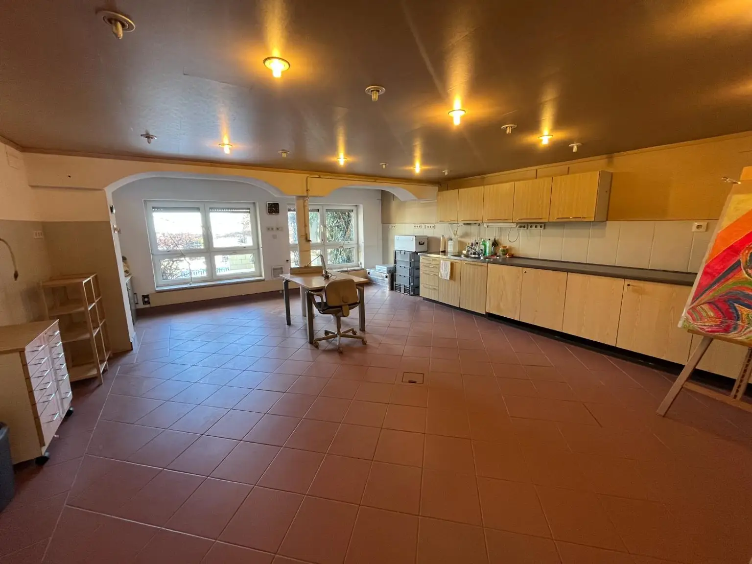 Kellergeschoss großer Raum - ehemaliges Labor