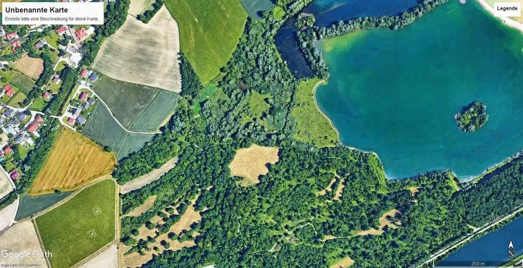 Großer Grund im Grünland - nähe Kläranlage