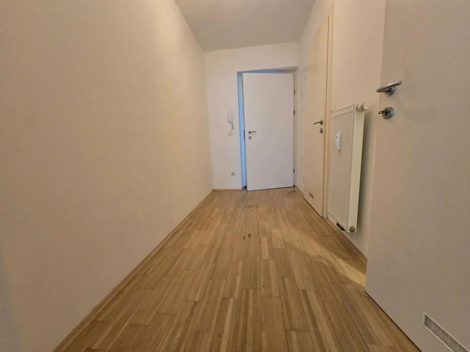 Nette Kleinwohnung für Singles – Terrasse - Jakomini - ab April verfügbar!