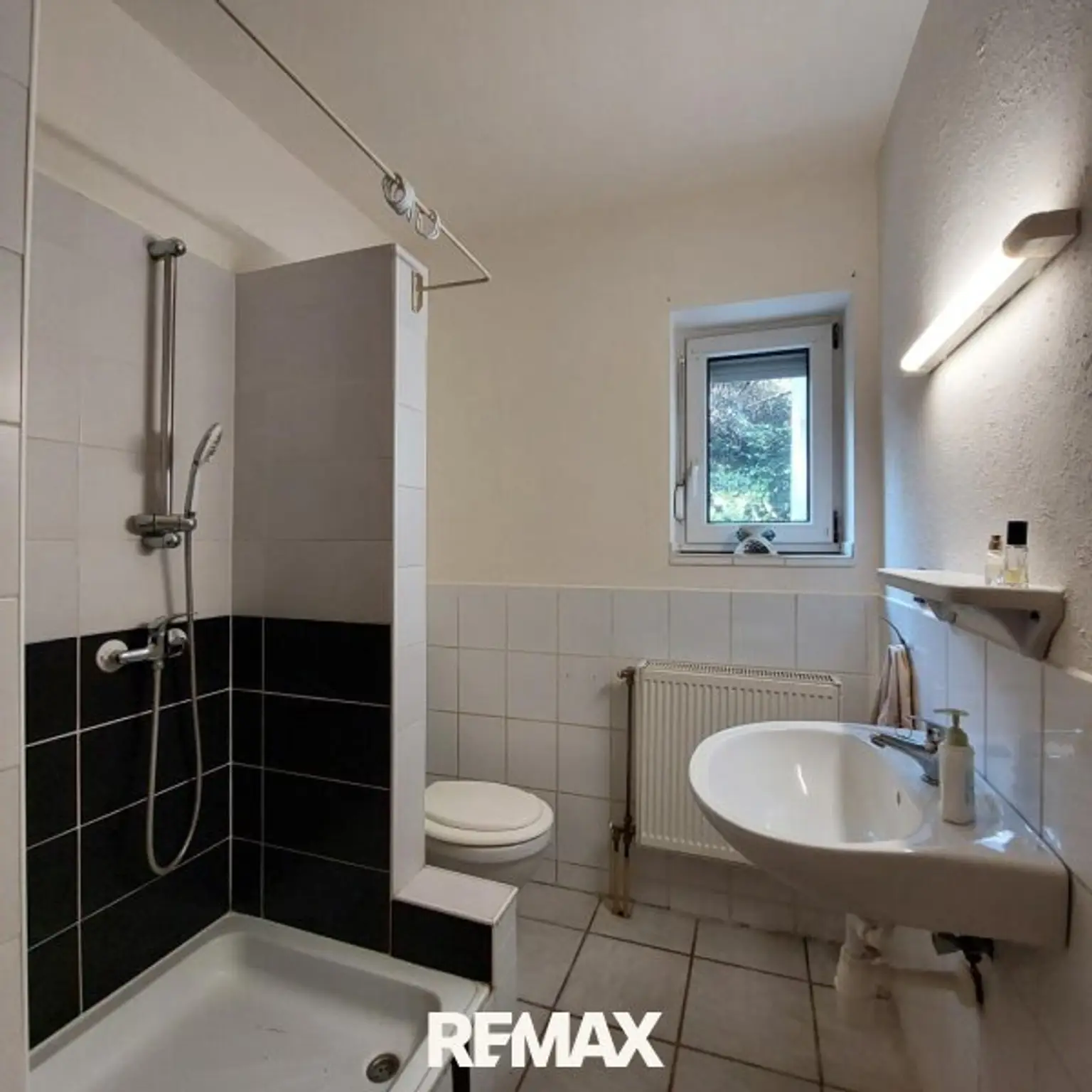 Wohnung 1 Badezimmer