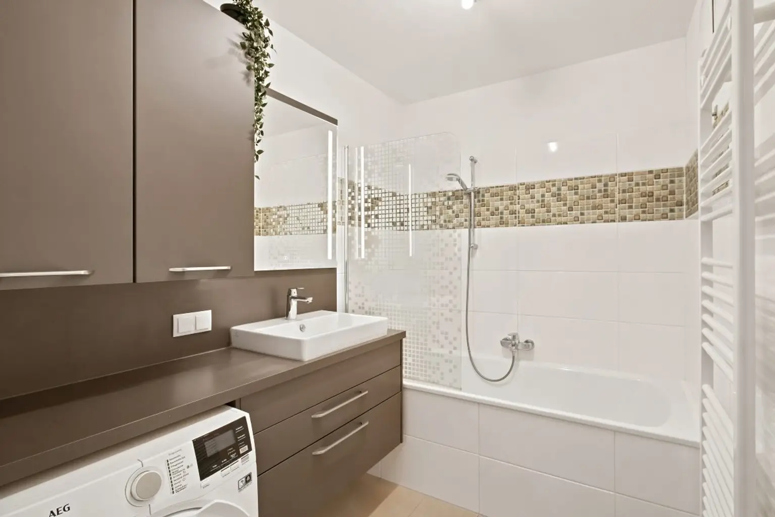S | NEUHEIT ++ DREI Zimmer mit TERRASSE und BALKON - Gregorygasse | Prima Service Immobilien