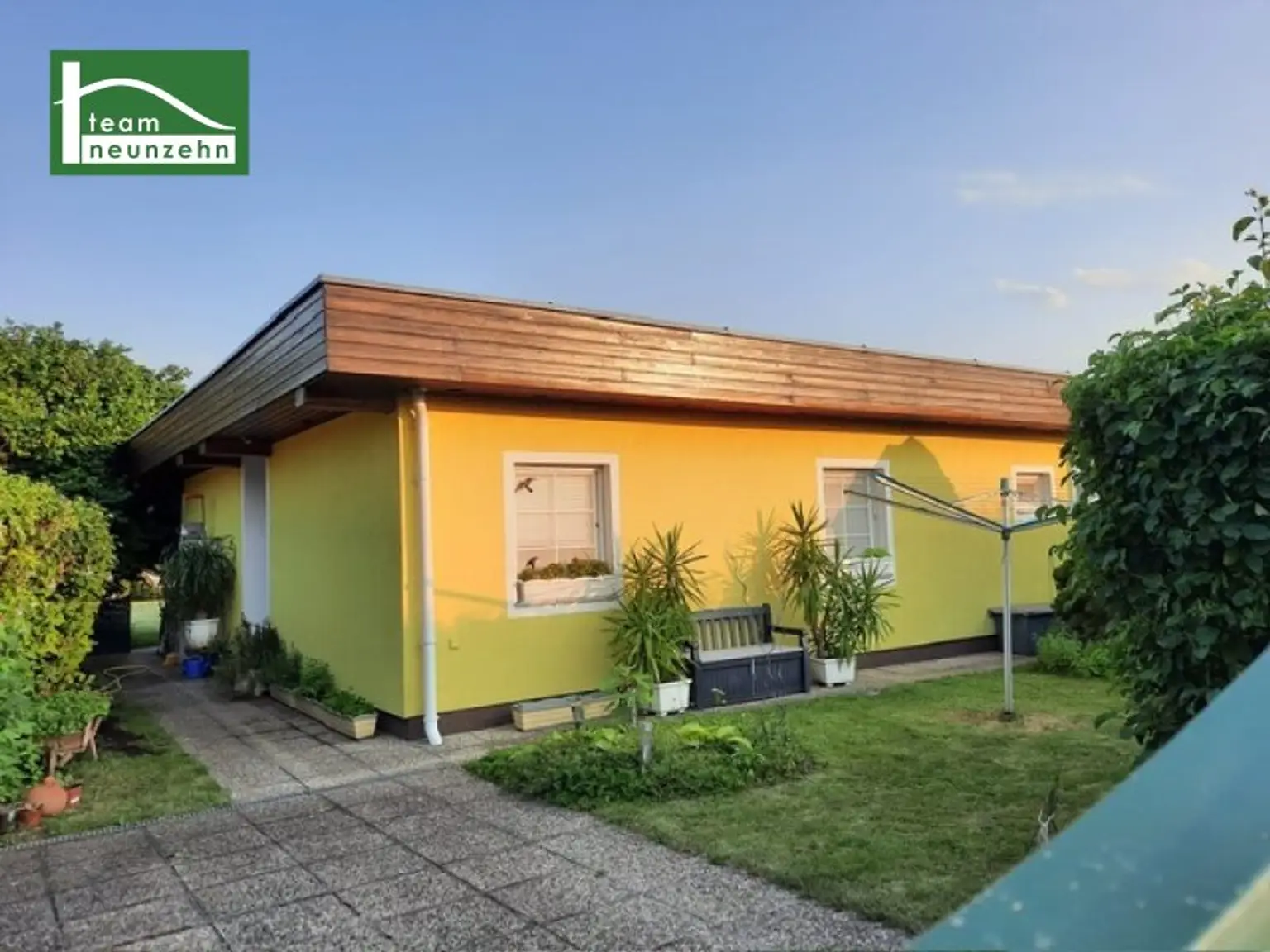 Traumhaftes Haus in Trausdorf-Feriensiedlung I: 3 Zimmer, überdachte Terrasse, Pool & Stellplätze für nur 239.000 €!