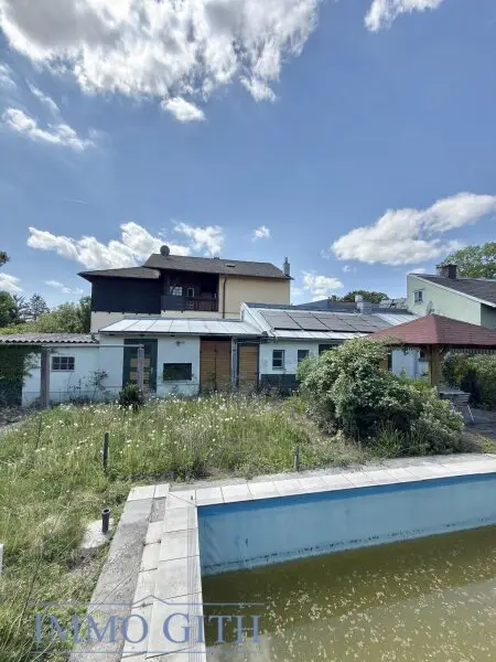 RUHIGE SACKGASSENLAGE MIT POTENZIAL – 652 M² GRUNDSTÜCK MIT EINFAMILIENHAUS, POOL & EINREICHPLAN IN GUNTRAMSDORF ZU KAUFEN!