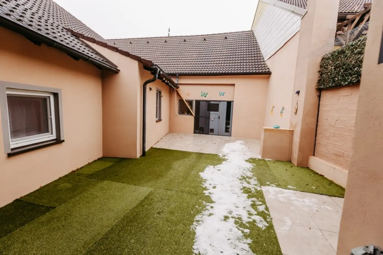 Verlieben sie sich in diese  generalsanierte Immobilie