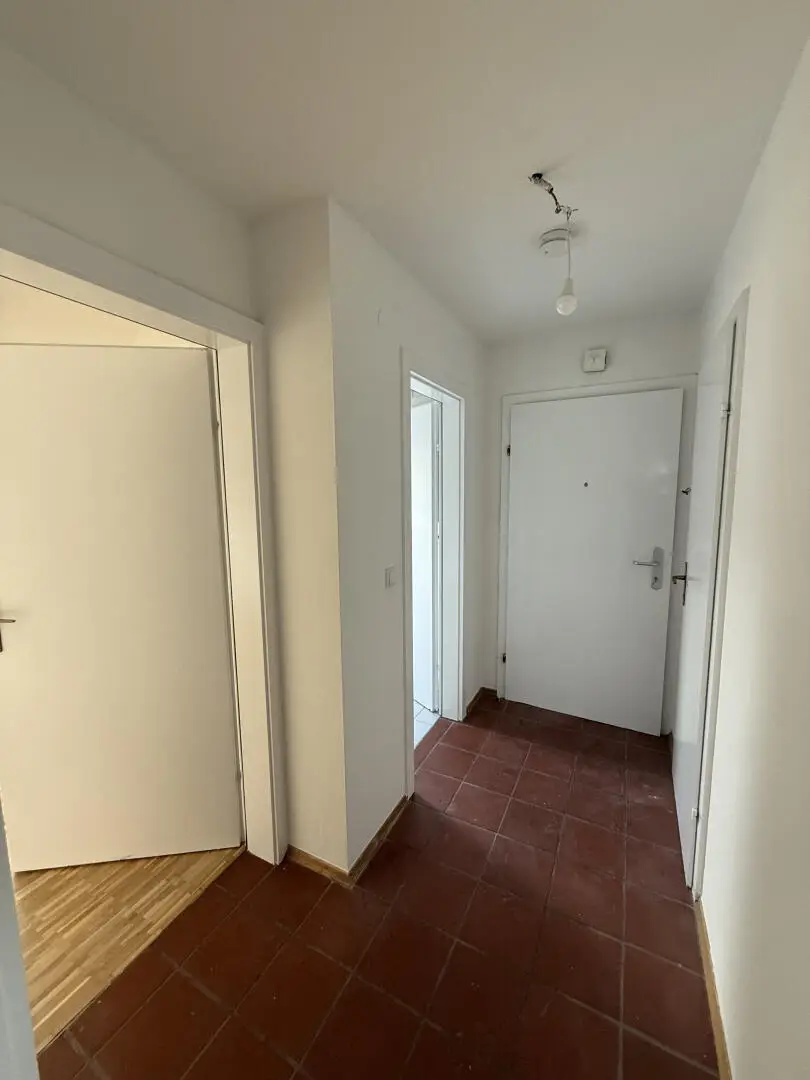 Deutschfeistritz, tolle 2-Zimmer-DG-Wohnung in ruhiger zentraler Lage zu beziehen