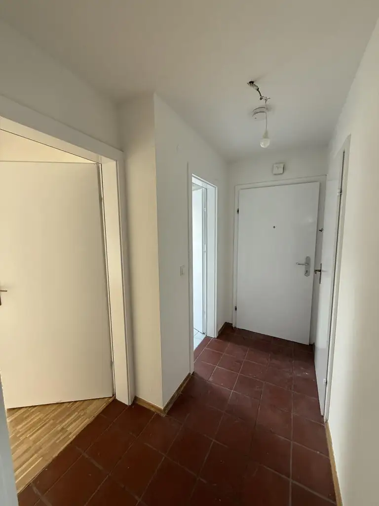 Deutschfeistritz, tolle 2-Zimmer-DG-Wohnung in ruhiger zentraler Lage zu beziehen