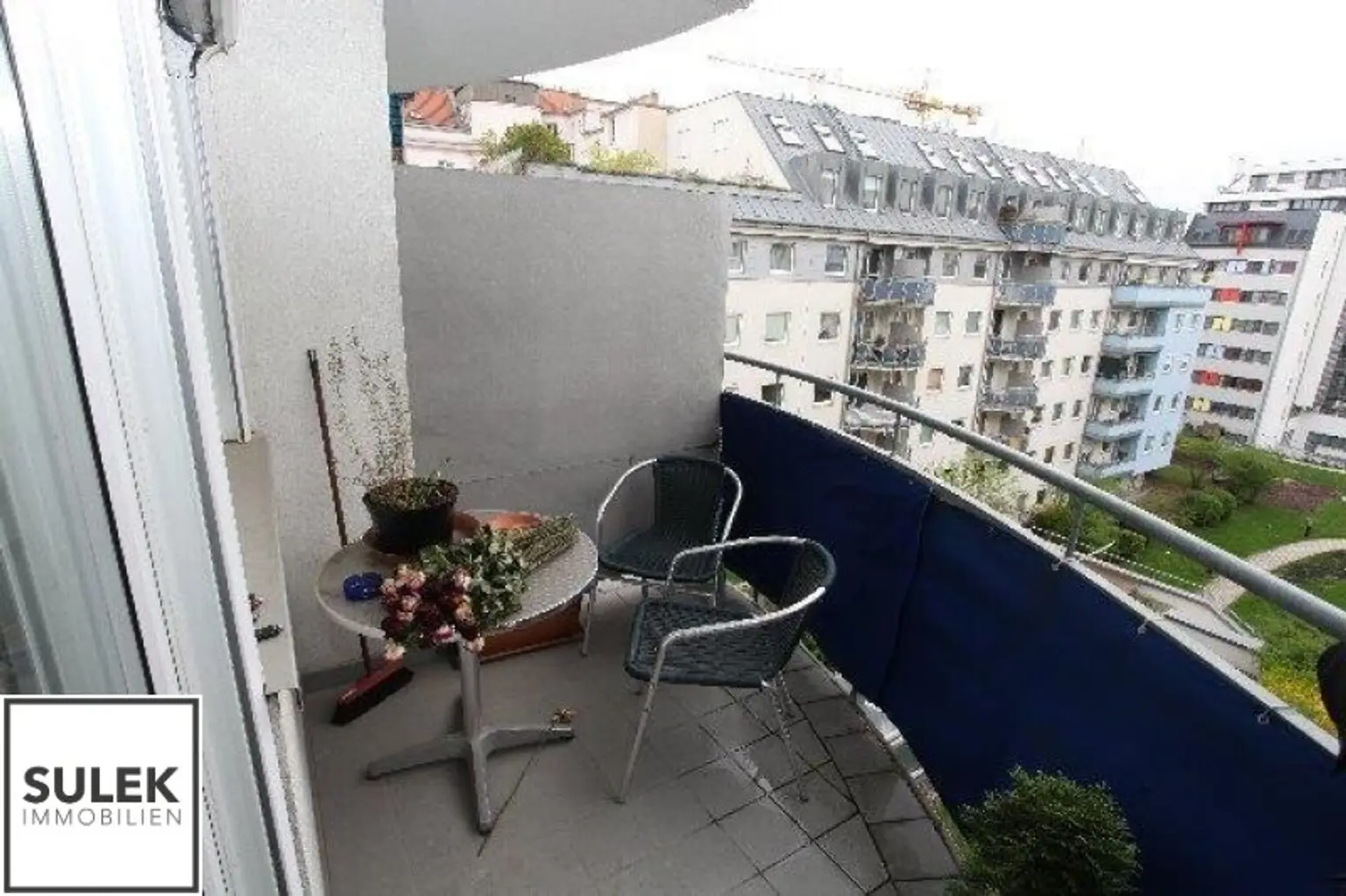 **VORMERKEN** ab Oktober: ruhige 2 Zimmer Wohnung mit praktischem Grundriss & Balkon (hofseitig)  & mit Stellplatz - Nähe Spengergasse // Matzleinsdorfer Platz