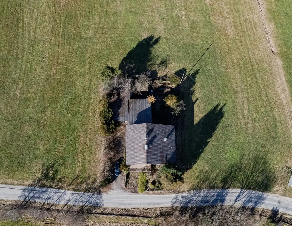 TRAUM VOM HAUS; BEEINDRUCKENDES BAUGRUNDSTÜCK MIT SEE- & BERGBLICK