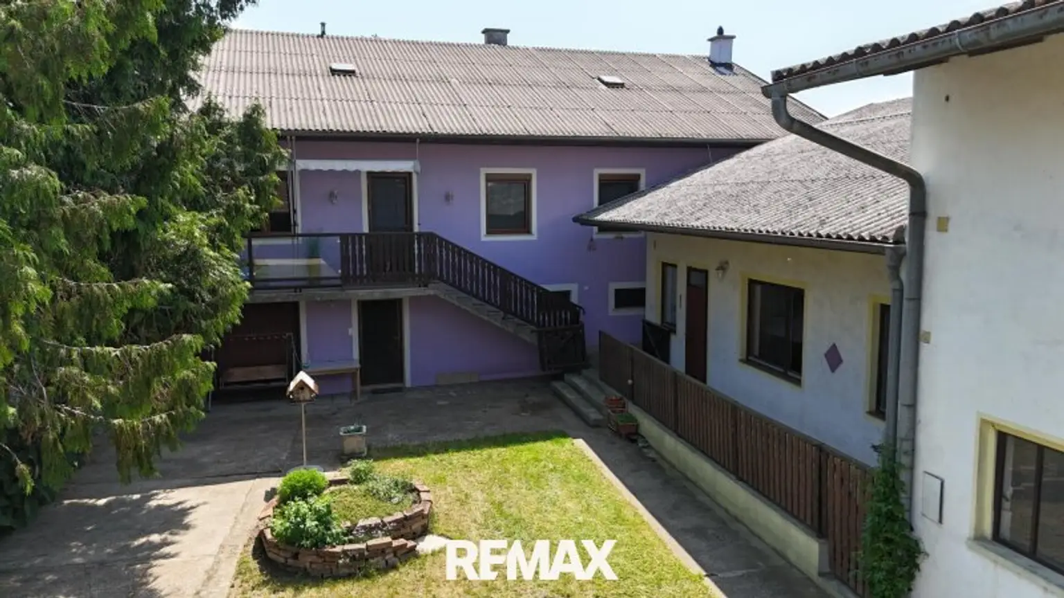 ETW 2003 Leitzersdorf - Innenhof