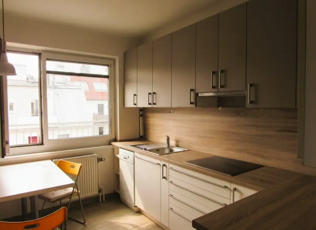 *****südseitige Wohnung mit großem Balkon*****