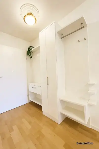 WOHNEN MIT AUSBLICK: Wunderschöne 3-Zimmerwohnung mit 2 verglasten Balkonen nahe Stadtgrenze von INNSBRUCK!