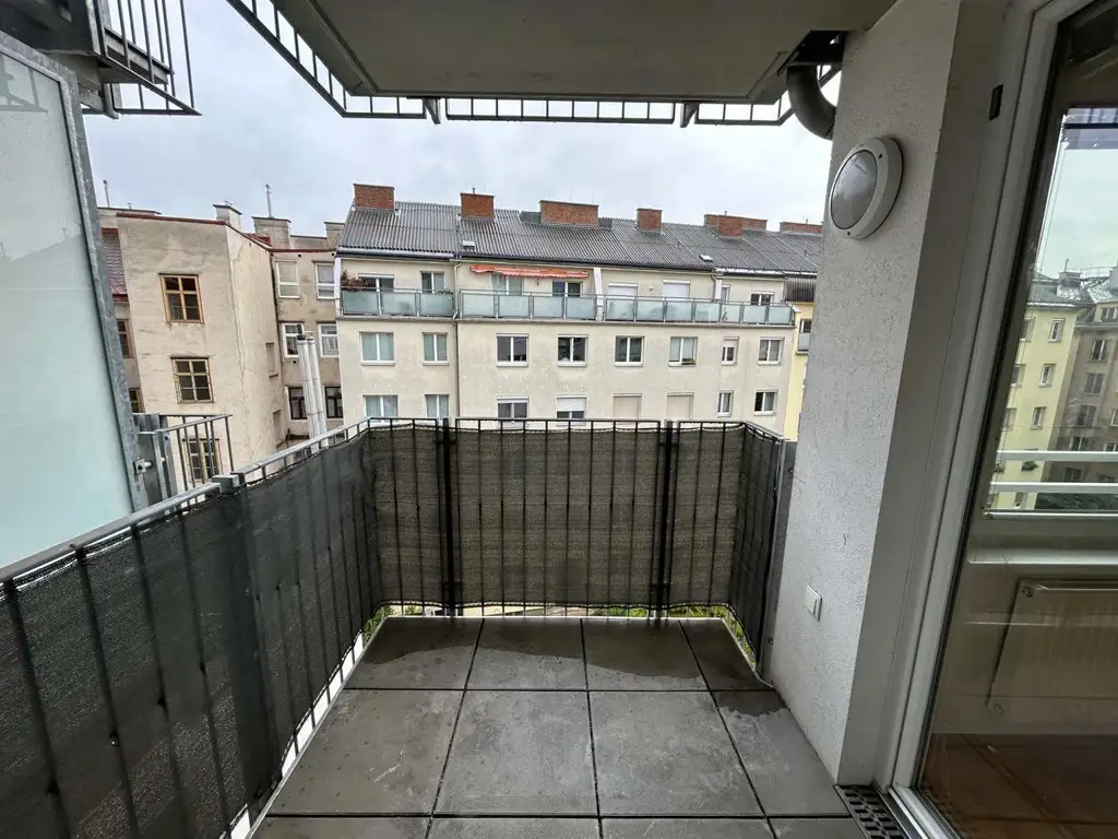 Moderne 2-Zimmer-Wohnung mit Balkon im 15. Bezirk!