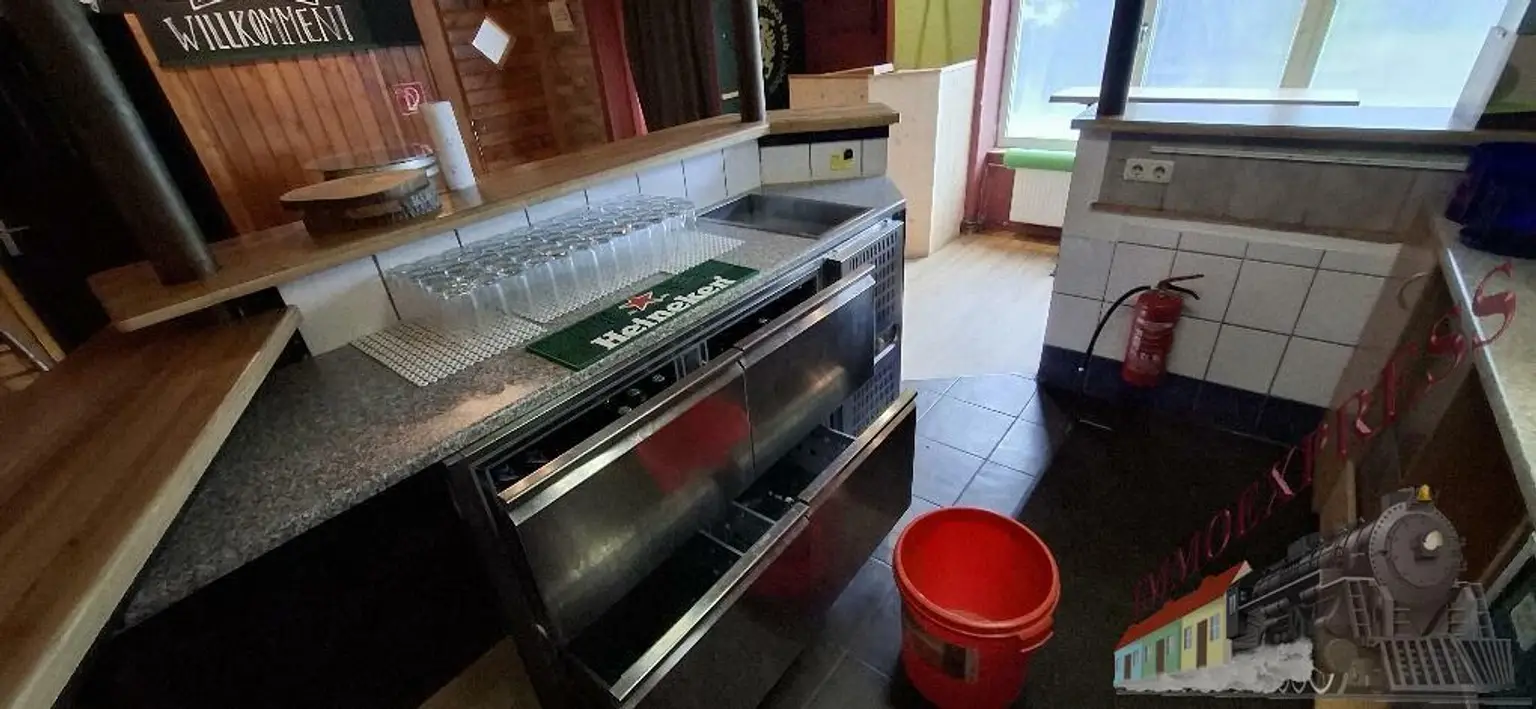 Leistbare Selbstständigkeit - Tanzcafé - Kaffeebar- mit Freifläche - viele Möglichkeiten