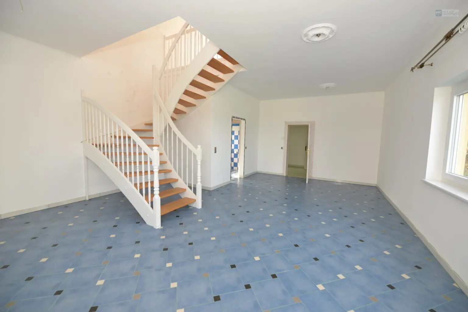 SE(H)ENSUCHT: SIEH DEN SEE!   EINFAMILIENHAUS IN MÖRBISCH MIT SEEBLICK, CARPORT & SOMMERKÜCHE