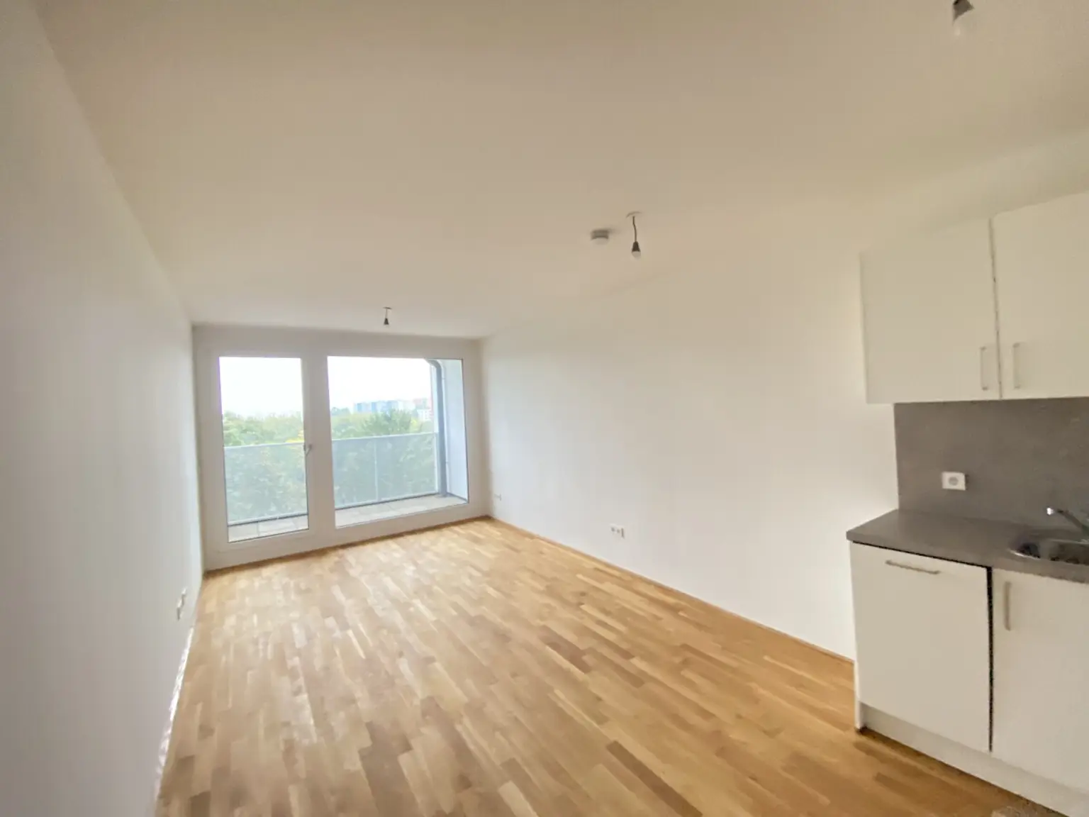 ERSTBEZUG Top Wohnung U3 2 Zimmer + Loggia - 1 bedroom apartment + loggia U3  +  TG Parkplatz