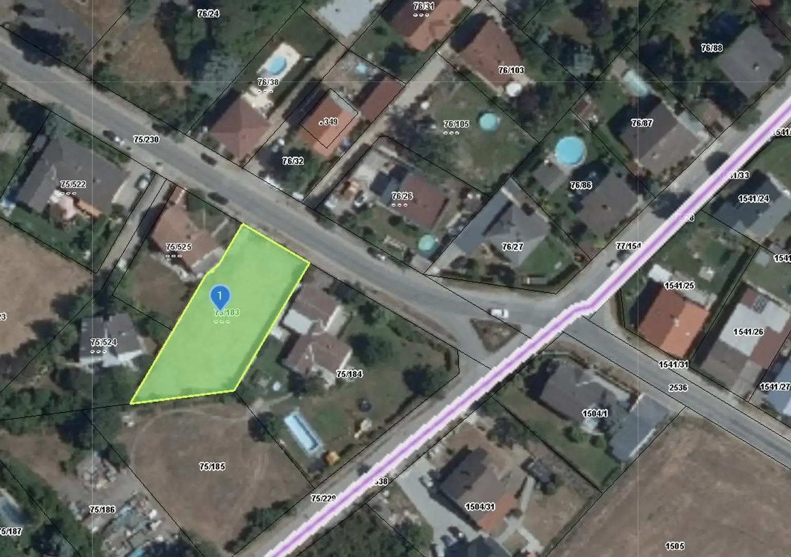 Ihr neues Baugrundstück - groß, eben, sonnig!