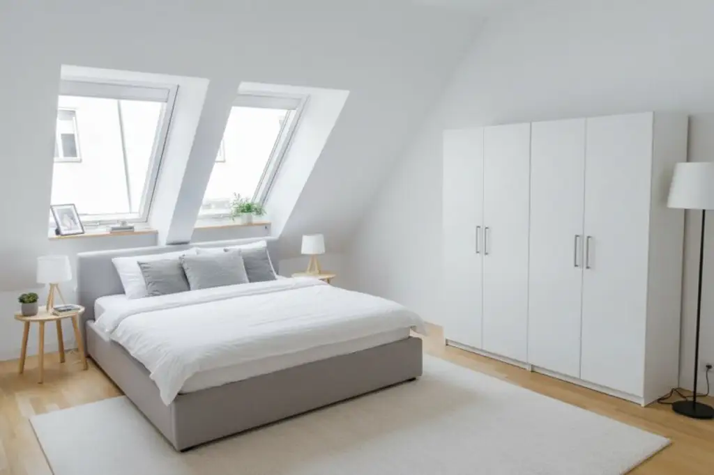 Elegante DG-Maisonette mit Terrasse und Blick in den Garten des Palais Schönburg