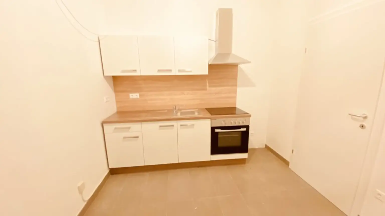 Geschmackvoll ca. 50m² 2.Zimmer, Erdgeschoß, Barrierefrei, NäheU4/U6