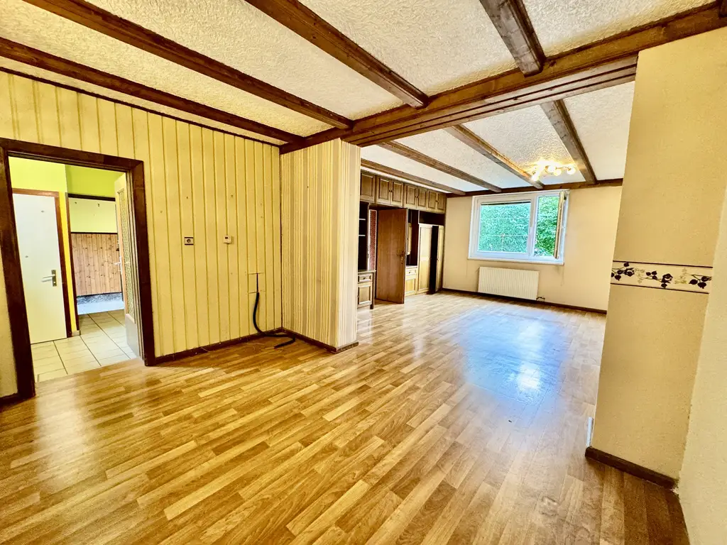 EINMALIGE GELEGENHEIT !!! HAUS MIT ZWEI WOHNEINHEITEN ZUM SUPERPREIS