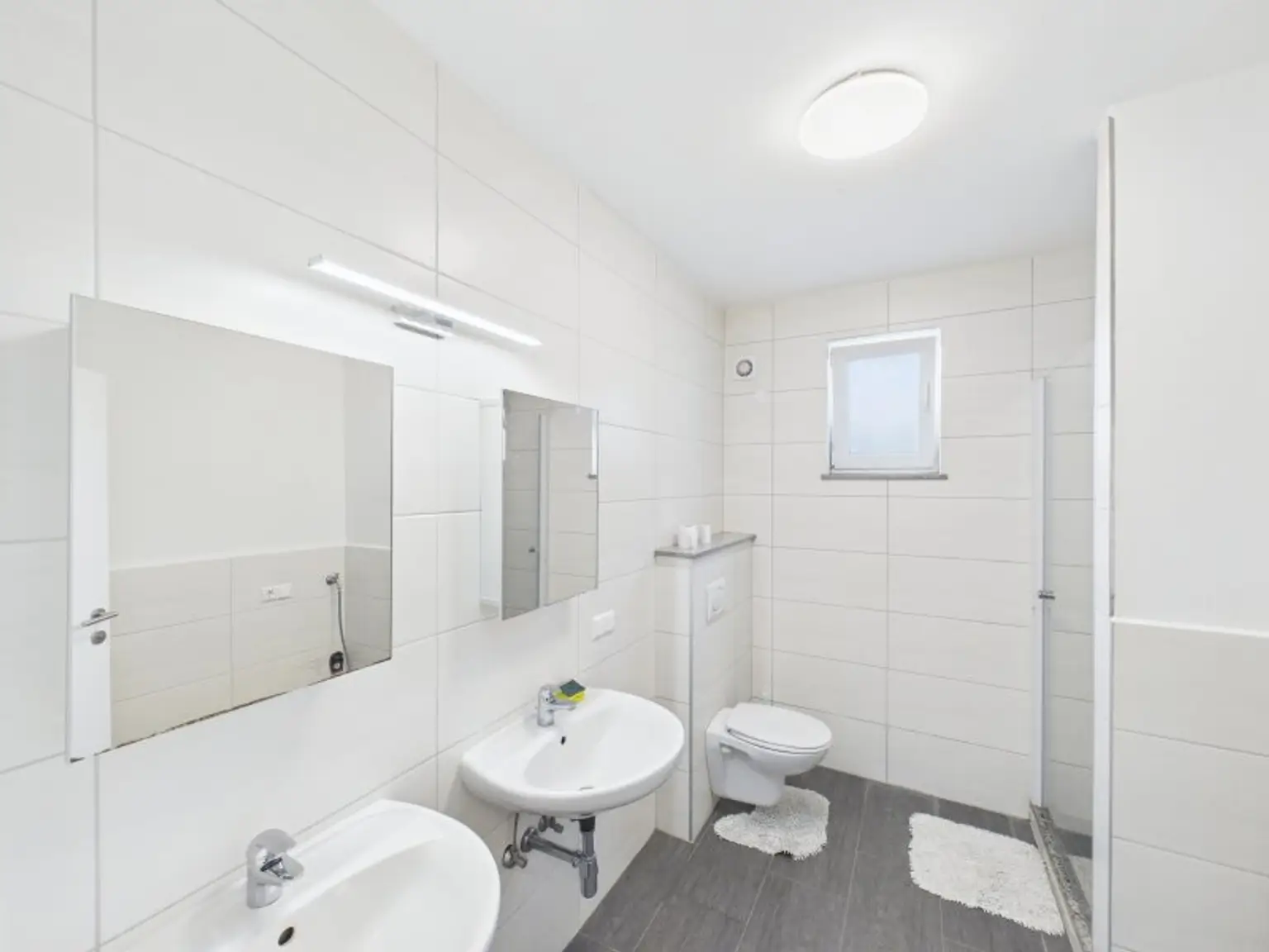 Versammlunghalle / Kirche und Verwaltungsgebäude- ab 4.523€ Kreditrate/ Monat