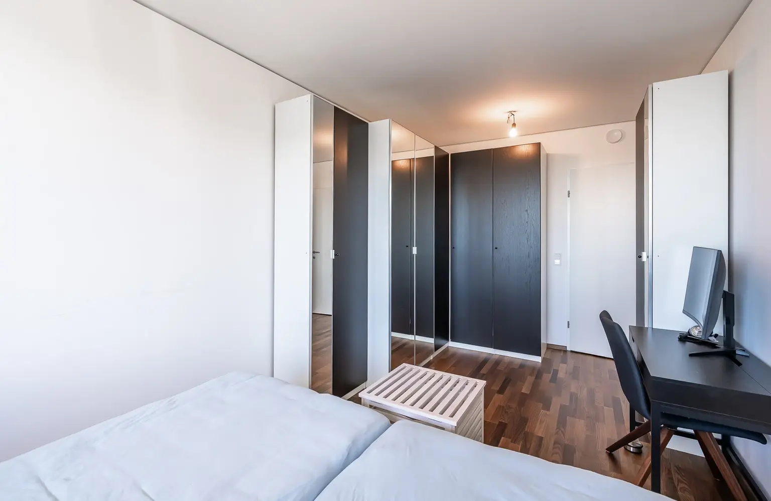 Zimmer 1
