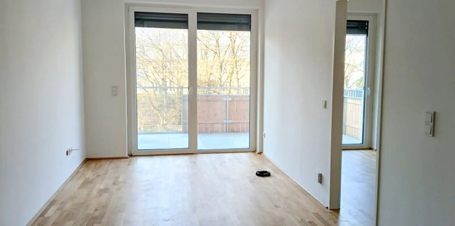 NEUBAU - ERSTBEZUG - Top 18 - Wunderschöne 2 Zimmerwohnung mit großem Balkon und eigenem Tiefgaragenplatz