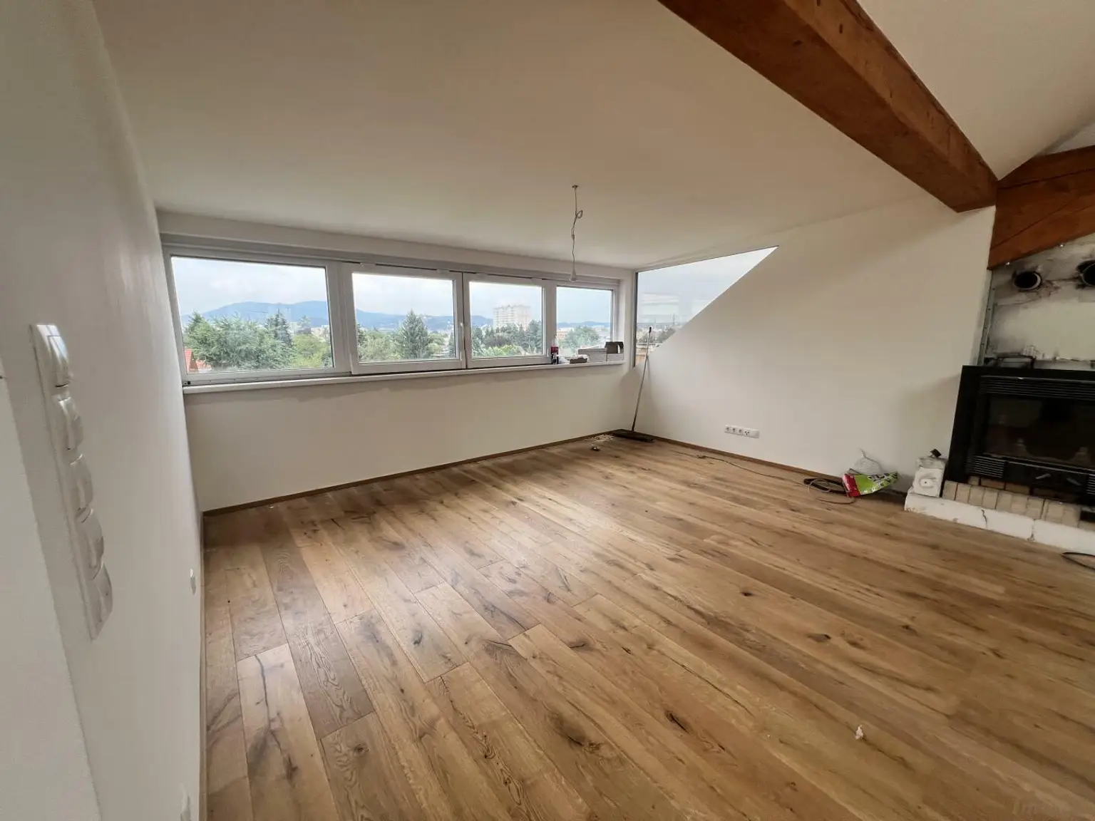 Penthouse-Wohnung + 270m2 Dachterrasse zur Miete als Wohnung oder Büro