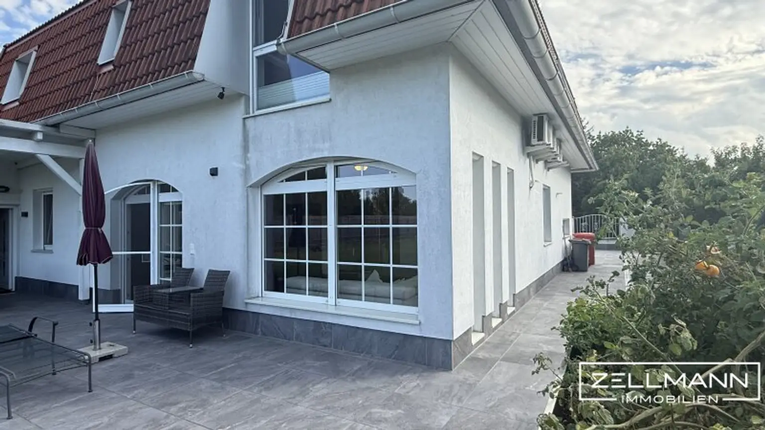 "Seehaus-Refugium nahe Wien – Lebensqualität auf höchstem Niveau" | ZELLMANN IMMOBILIEN