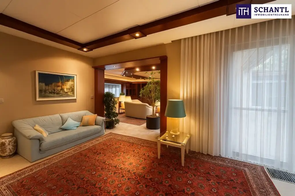 Traumhafter Bungalow mit Indoor-Pool, Weinkeller & großem Garten auf Eigengrund