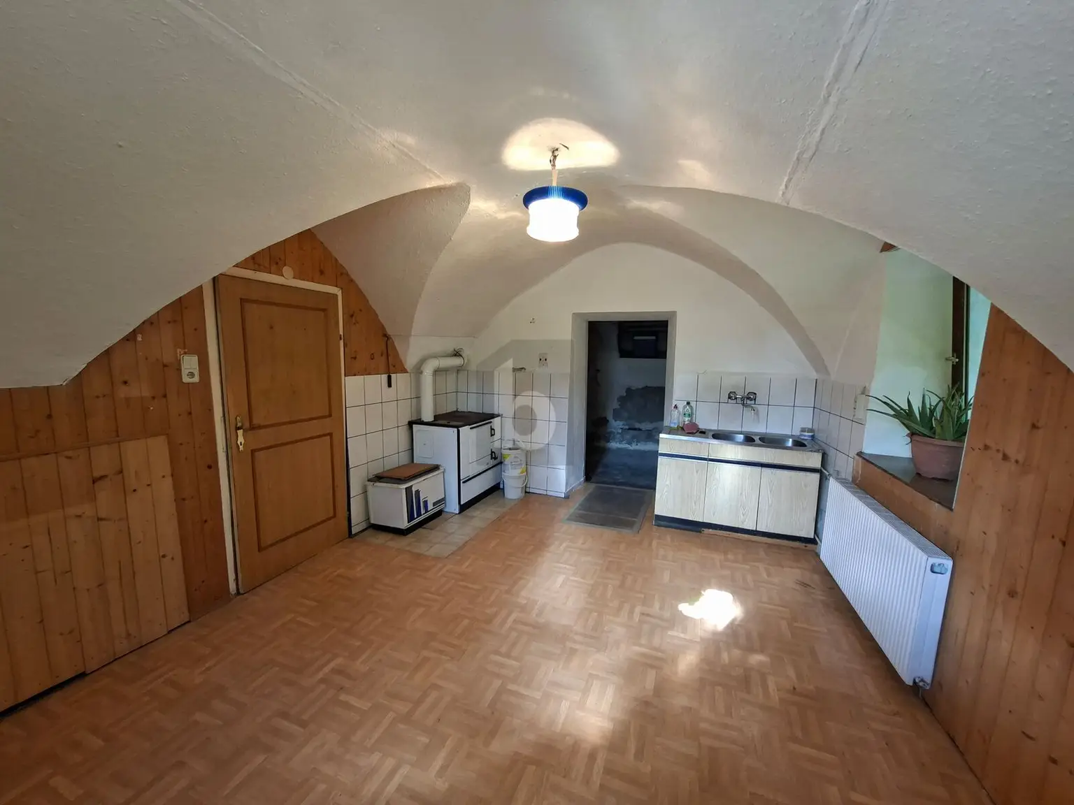 HAUS MIT GESCHICHTE IN TOP LAGE