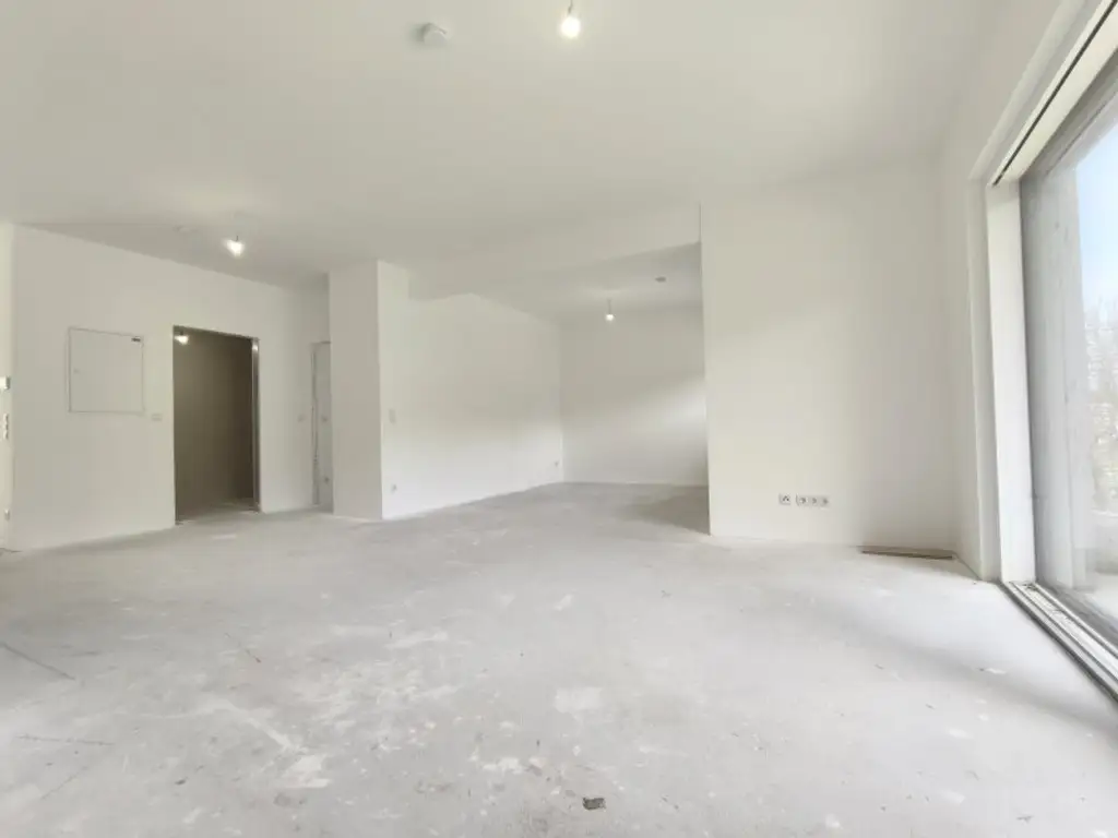 LEBENSQUALITÄT MIT AUSSICHT - EXKLUSIVES TOWNHAUS AUF EIGENGRUND IN WEIDLING – NATURNAHES WOHNEN MIT STIL
