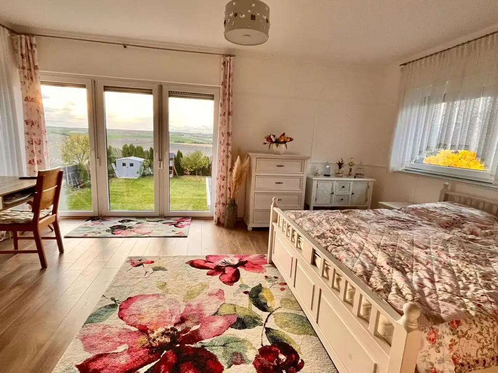 Wohnen mit bester Aussicht und schönem Garten in Schachendorf!