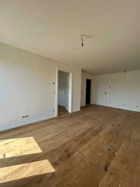 Traumhafte Erstbezug-Wohnung mit Balkon in Mannswörth