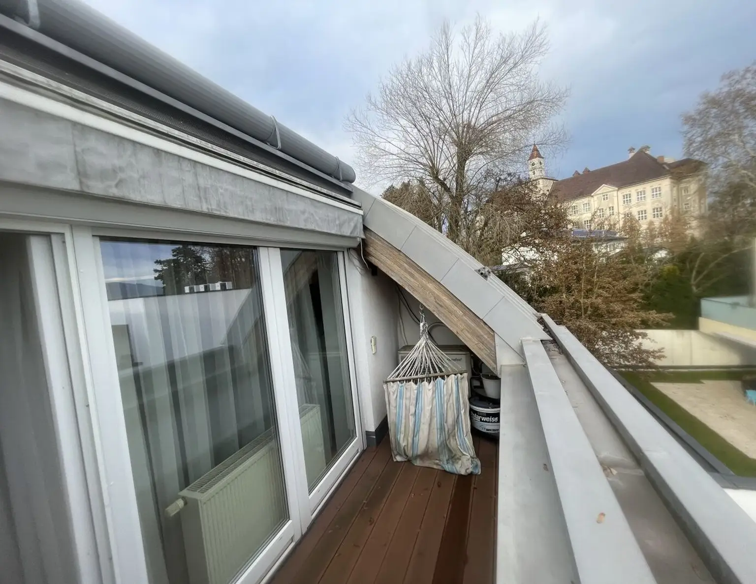Stilvolle 4-Zimmer-Dachgeschosswohnung am Römerberg - Urbanes Wohnen auf höchstem Niveau