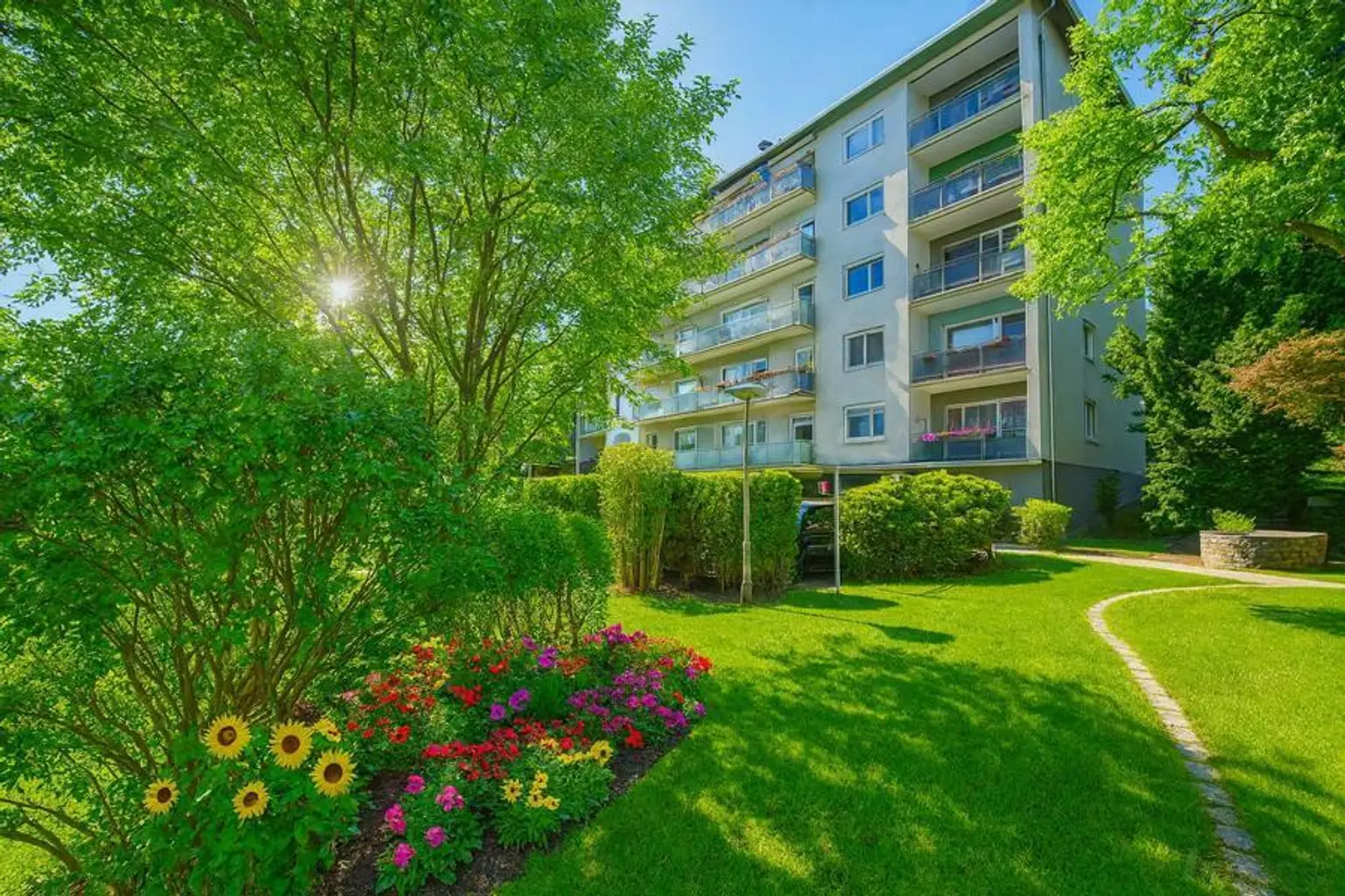 Sommeransicht Haus - KI-generiert