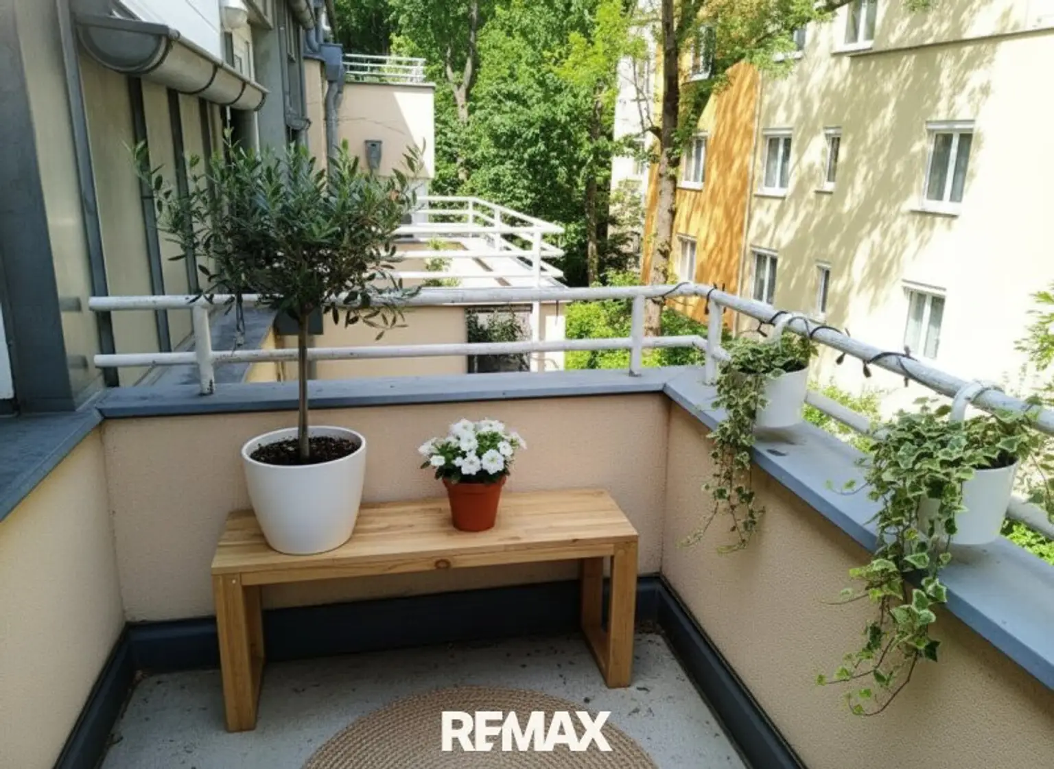 10 Balkon