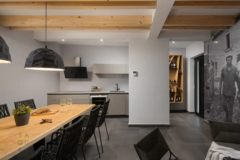 Zeitgenössische Villa in Pazin – Luxus, Privatsphäre und mediterrane Eleganz