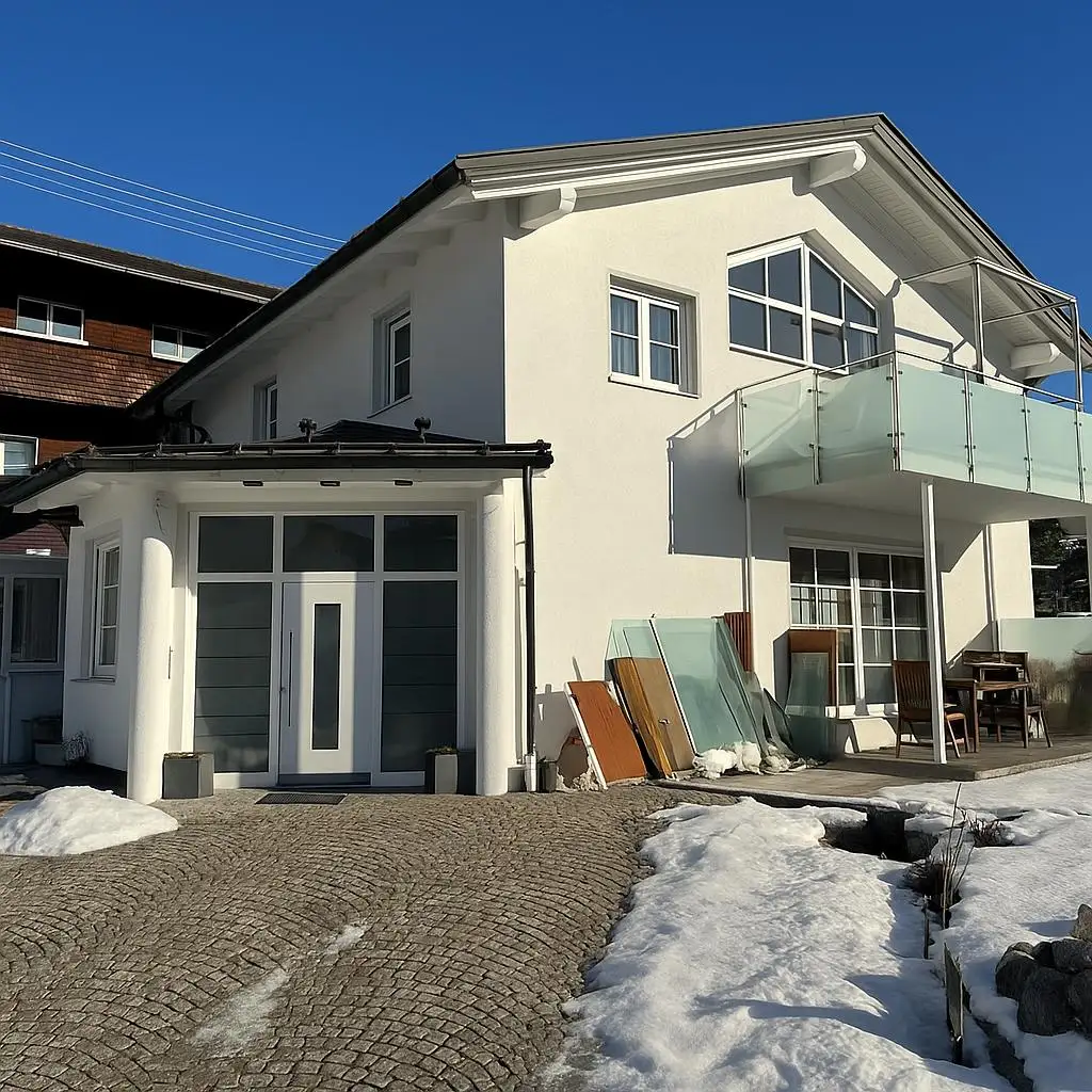 Ferienidylle trifft Funktion – Eigentumswohnung mit Bergblick!