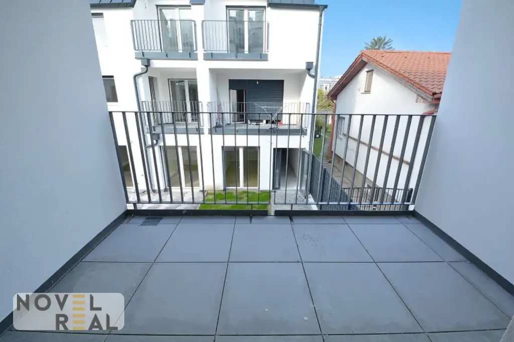 Sonnige Aussichten – Wohnen mit Freifläche