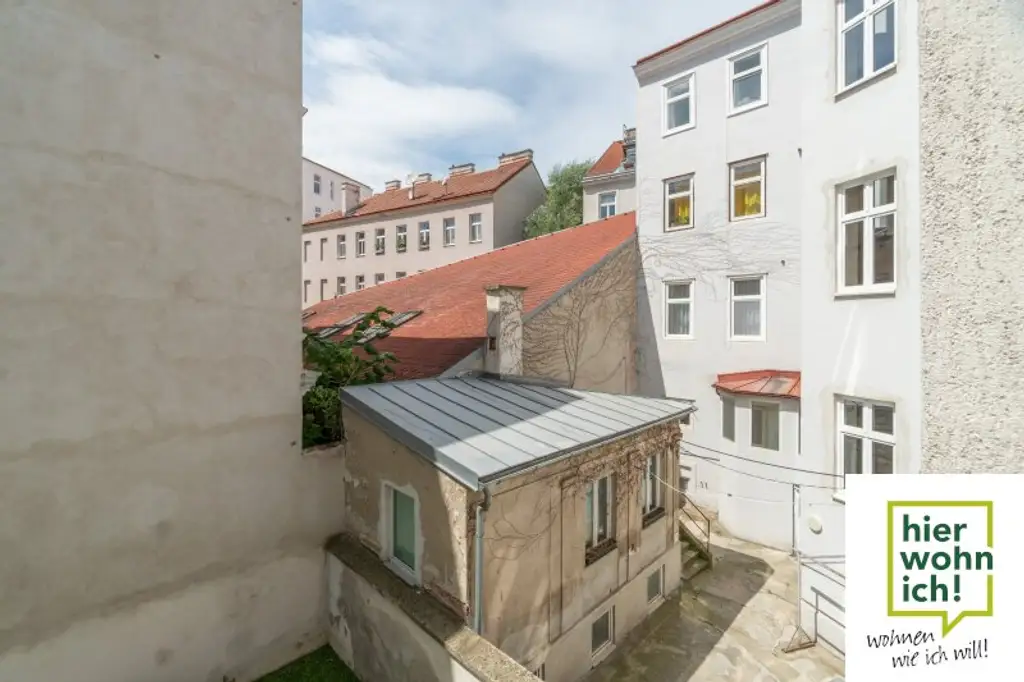 Sanierungsbedürftig helle 2 Zi Altbauwohnung im Karmeliterviertel